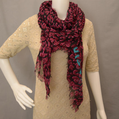 Louis Vuitton Cashmere Silk Leopard Stole Rose Pop 2 of 4