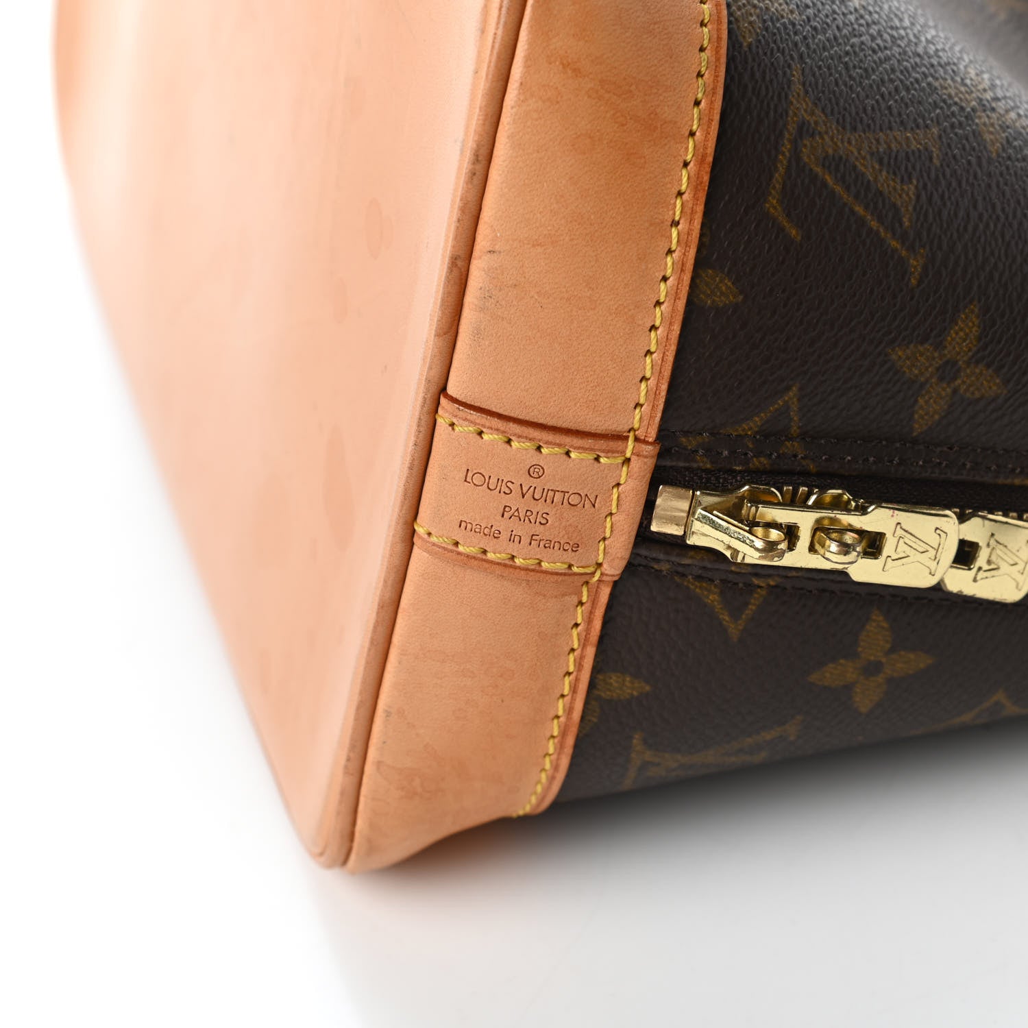 Louis Vuitton Monogram Alma PM 8 of 10