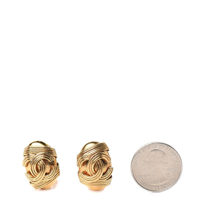 Chanel Oval CC Clip On Earrings Gold 2 of 4