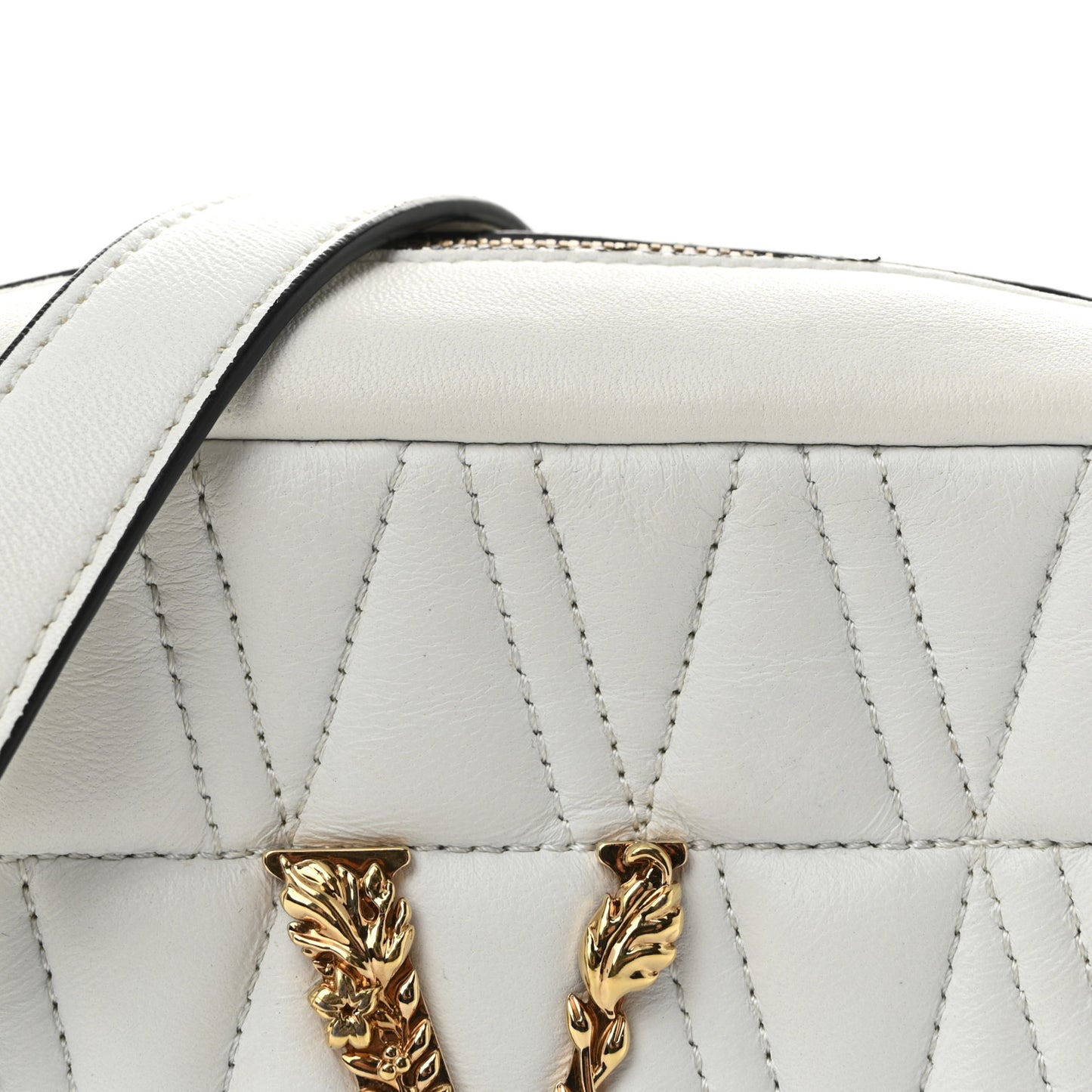 Nappa Quilted Virtus Shoulder Bag White
