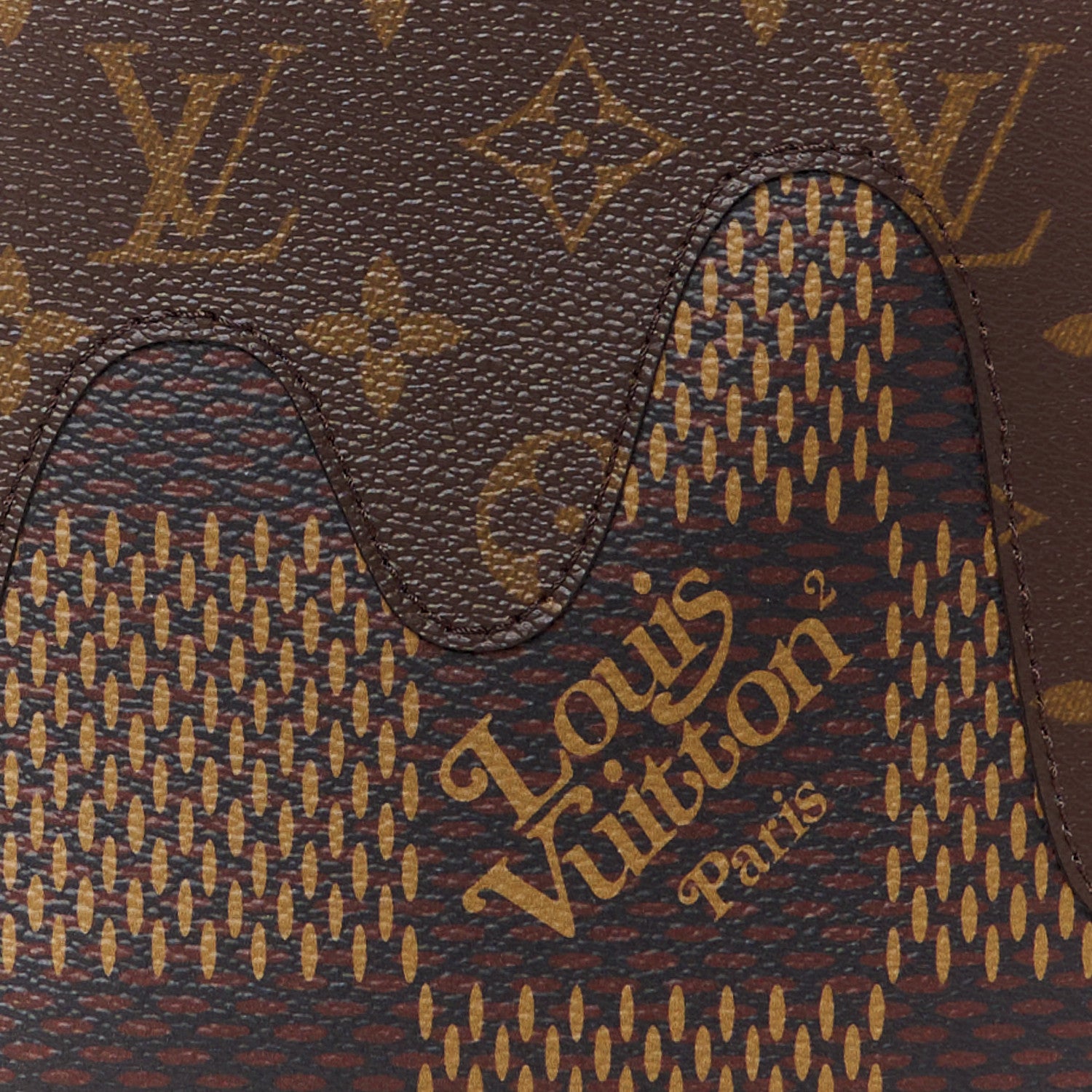 Louis Vuitton X NIGO Giant Damier Ebene Monogram Soft Trunk 8 of 11