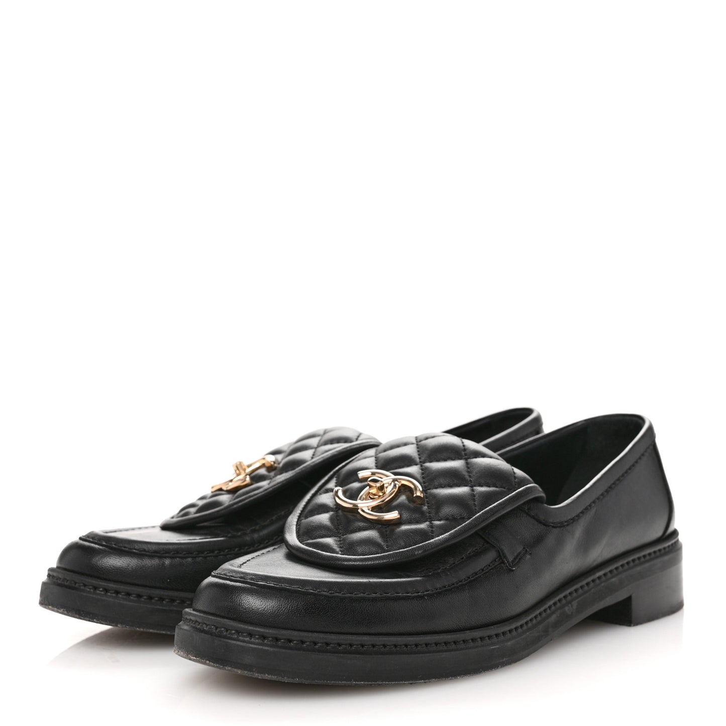 Lambskin Quilted CC Turnlock Loafers 38.5 Black