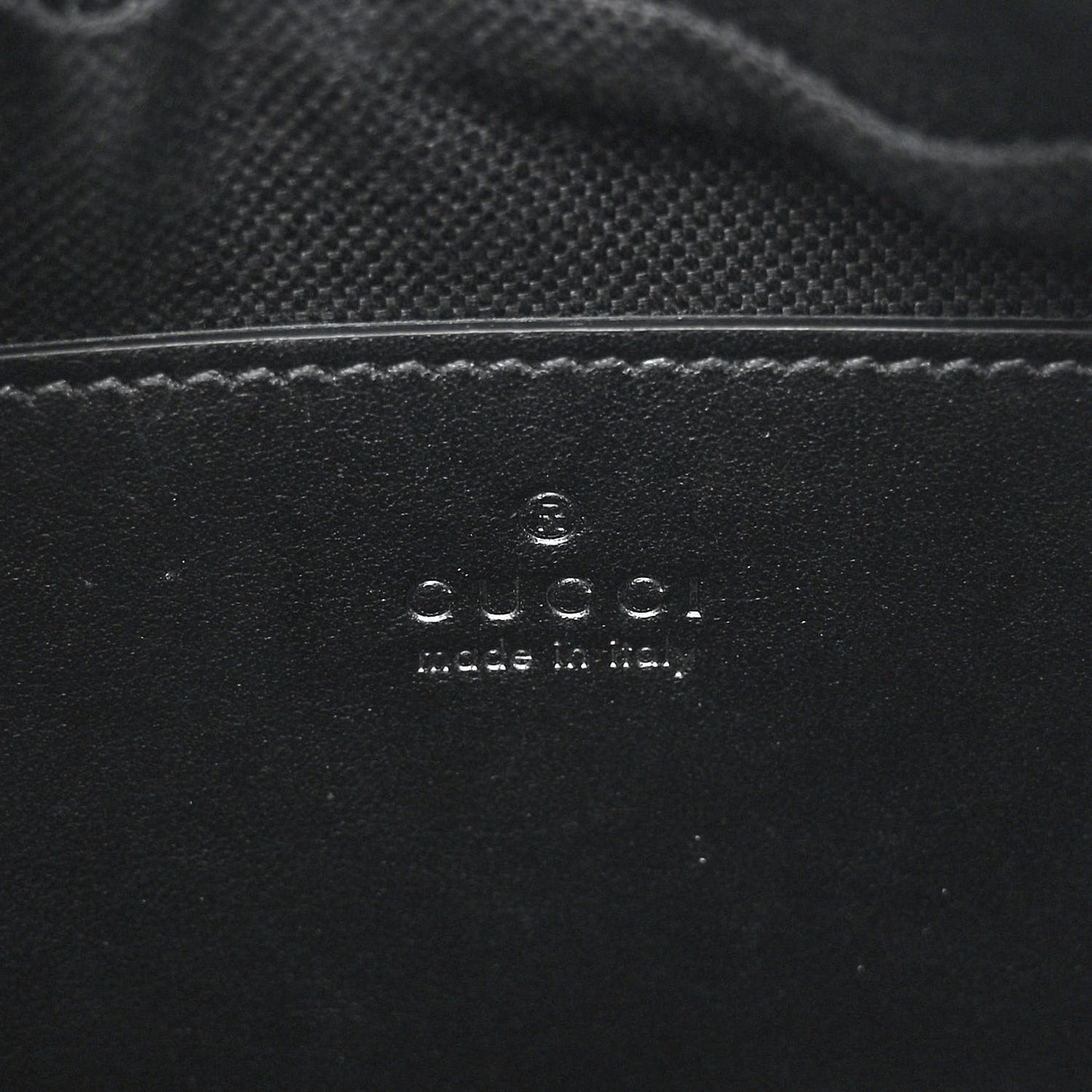 Calfskin Matelasse Monochrome Small GG Marmont Chain Shoulder Bag Black