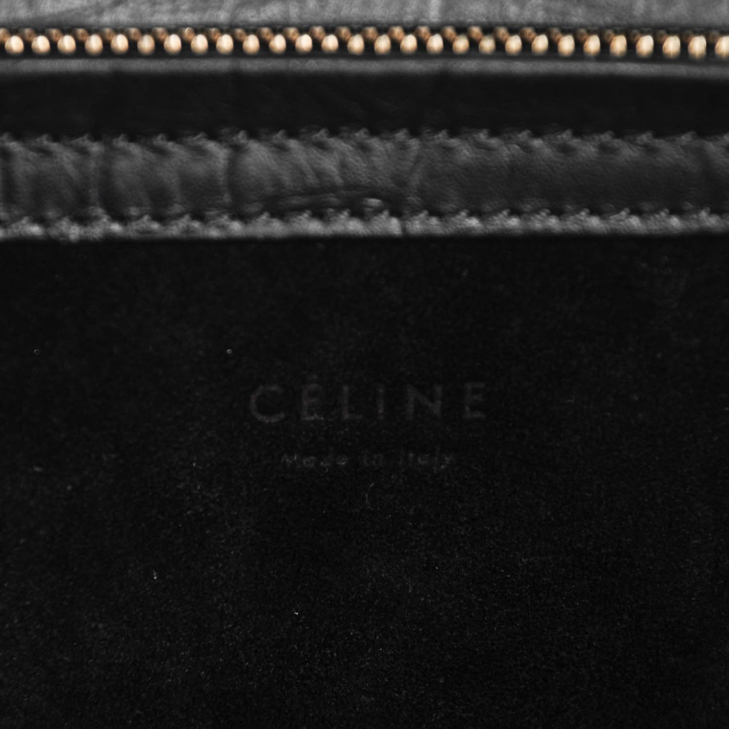 Crocodile Embossed Calfskin Medium Phantom Luggage Black