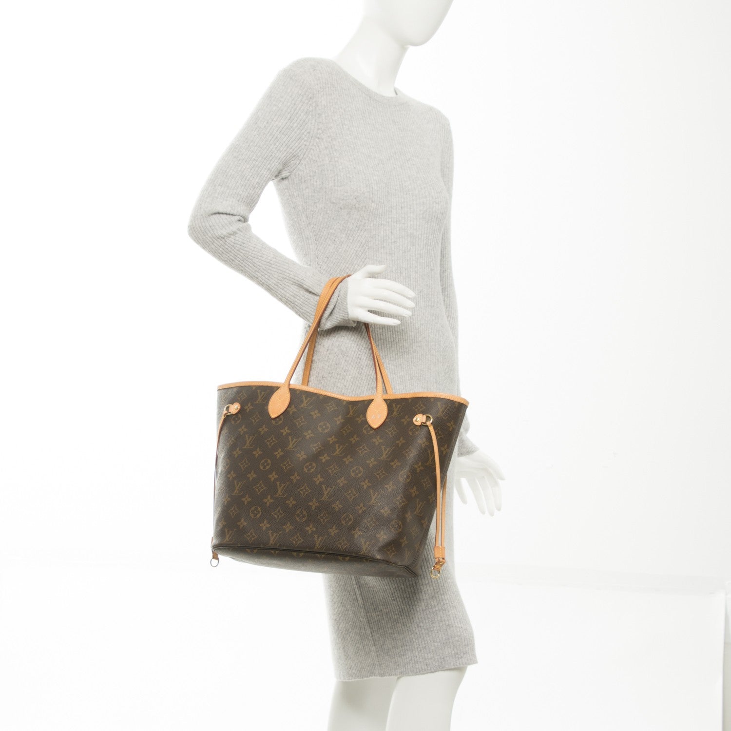 Louis Vuitton Monogram Neverfull MM 13 of 16