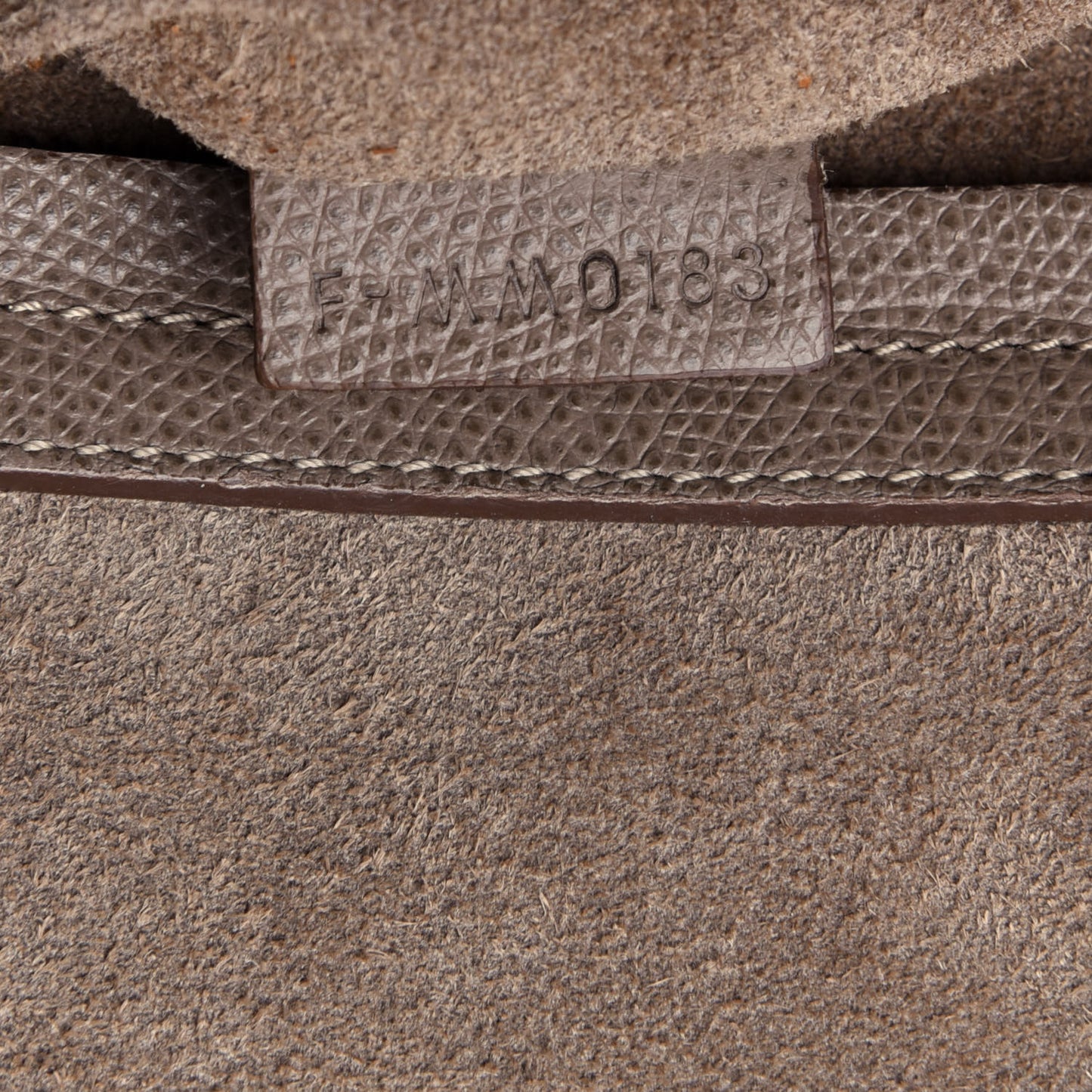 Grained Calfskin Medium Phantom Luggage Taupe