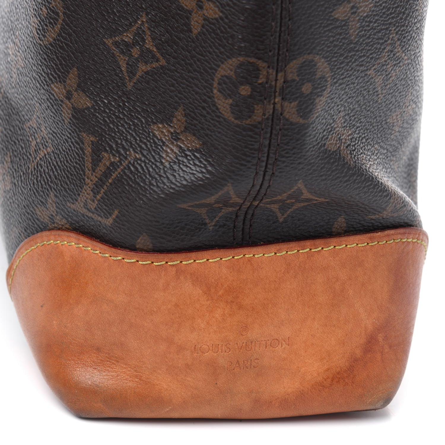 Louis Vuitton Monogram Berri PM 18 of 30