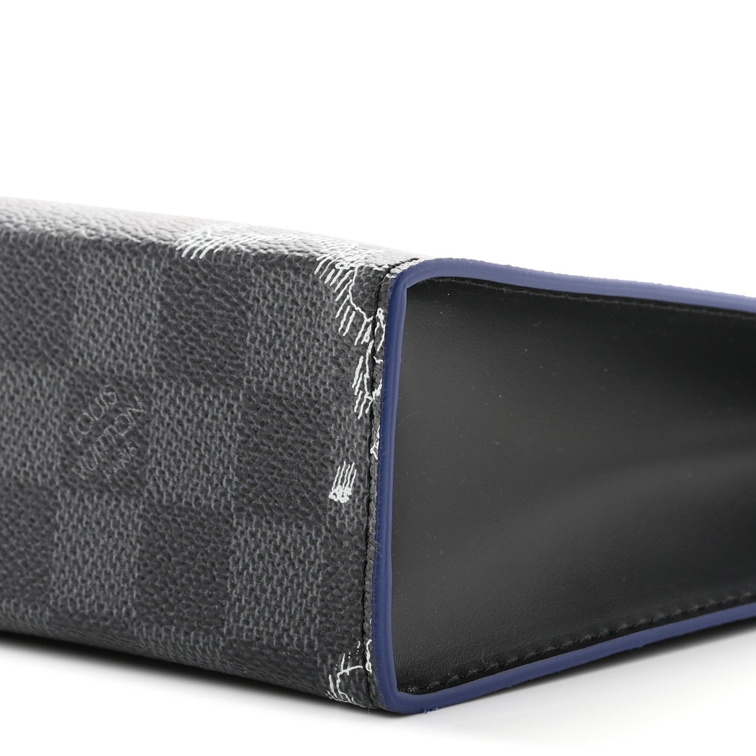 Louis Vuitton Damier Graphite Renaissance Pochette Voyage MM 9 of 9