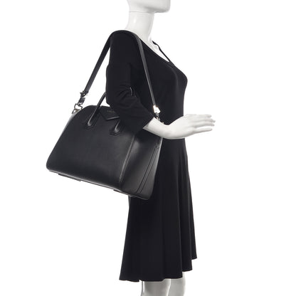 Givenchy Sugar Goatskin Medium Antigona Black 2 of 14