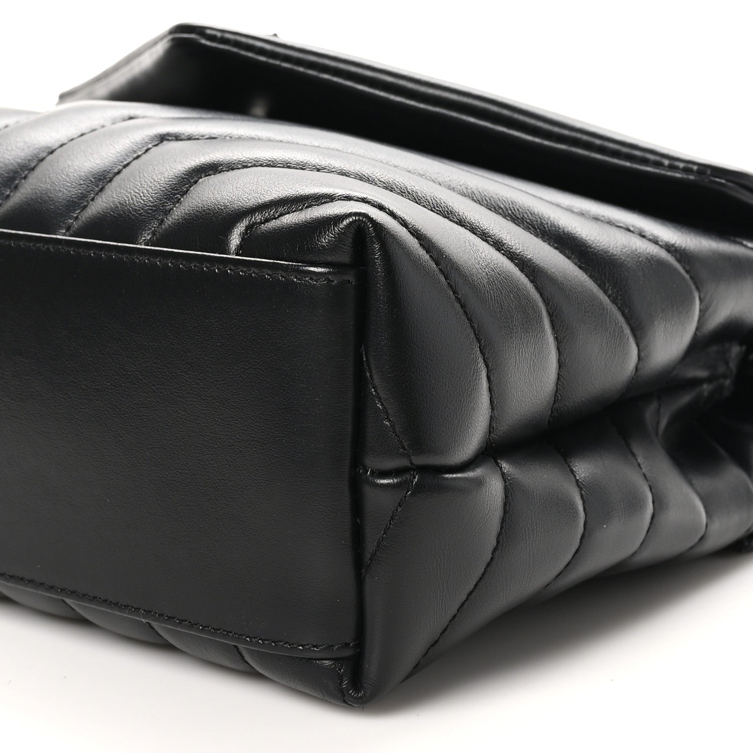 Saint Laurent Calfskin Y Quilted Monogram Monochrome Small Loulou Chain Satchel Black 10 of 10