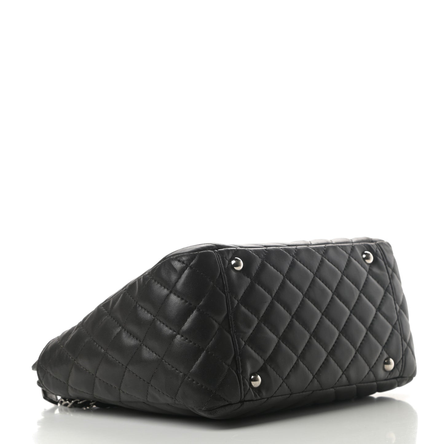 Lambskin Chevron Quilted Shoulder Bag Black