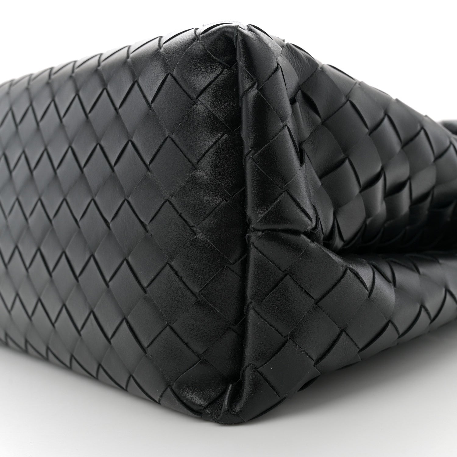 Bottega Veneta Calfskin Intrecciato Medium Andiamo Messenger Bag Black 10 of 11