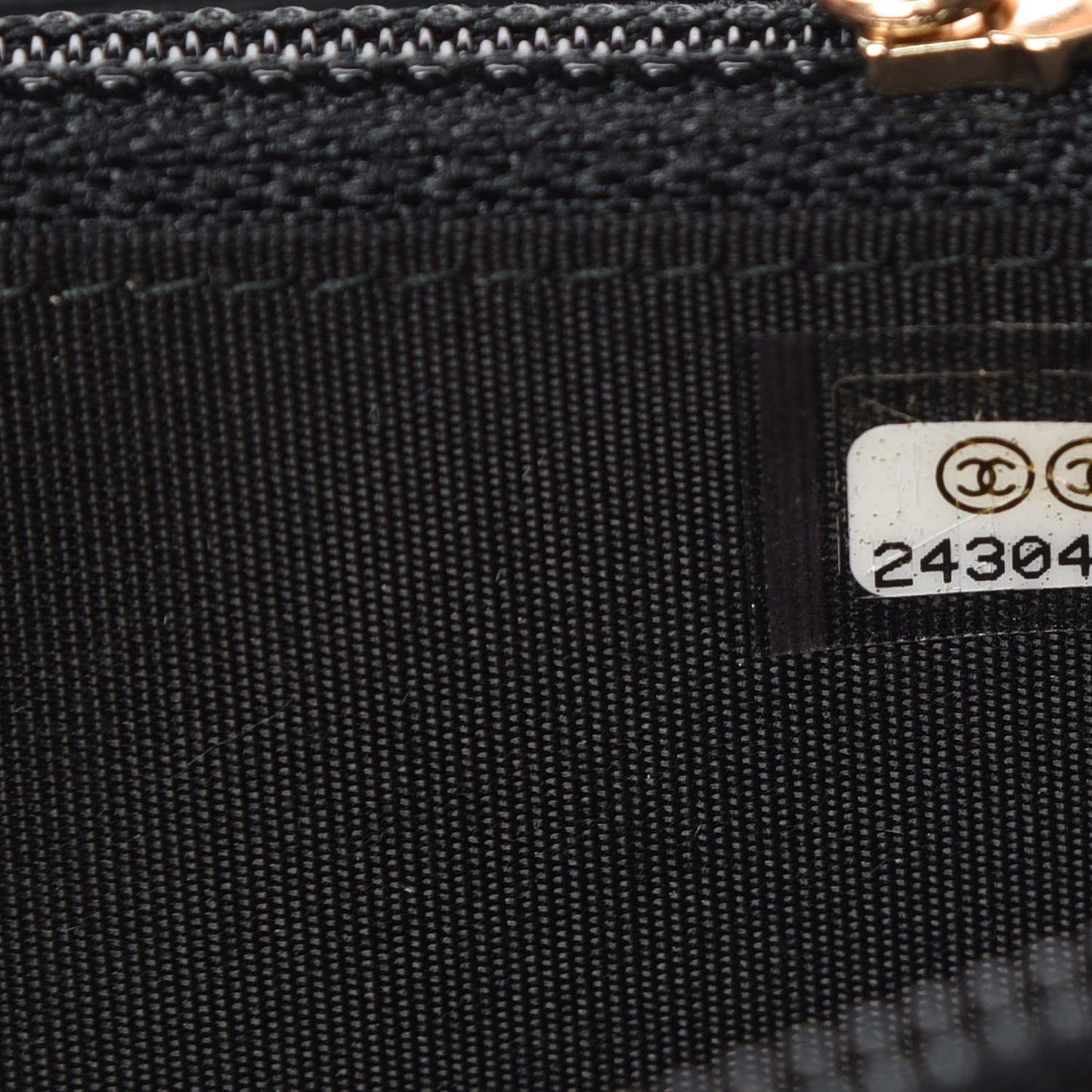 Caviar Quilted Small Boy Zip Around Wallet Black