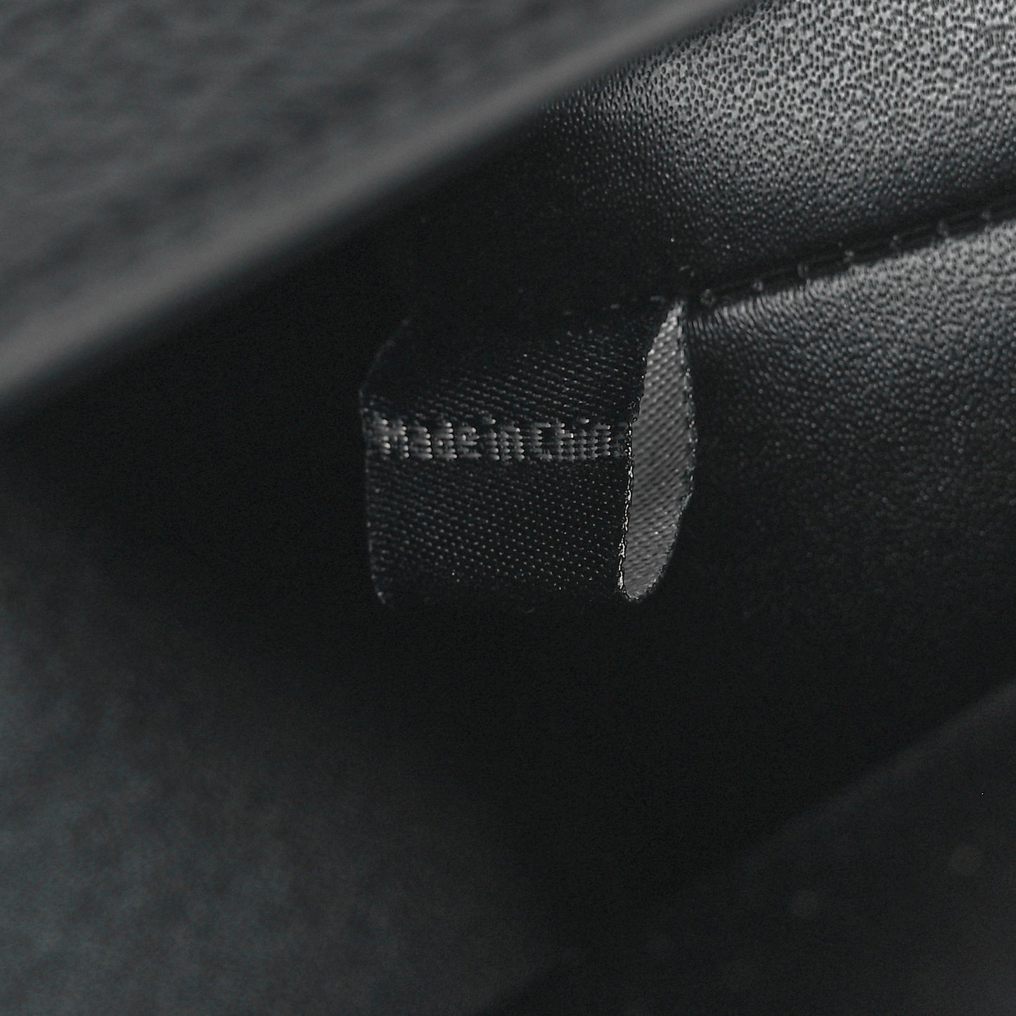 Small Classic Grain Darley Cosmetic Pouch Black