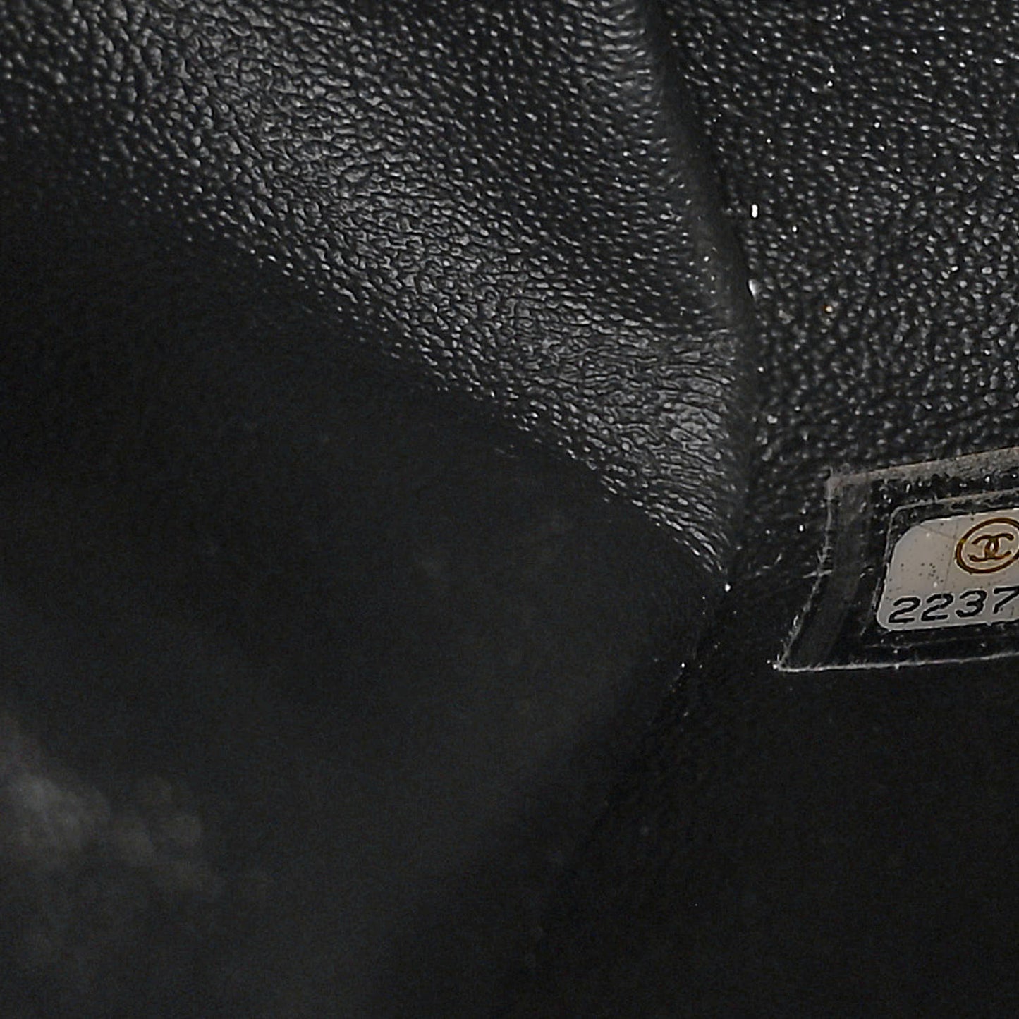 Caviar Quilted CC Accordion Shopping Bag Black