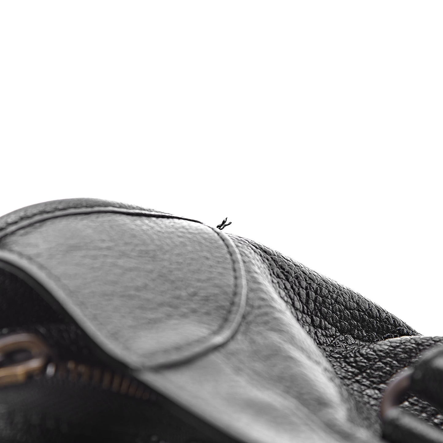 Chevre Classic Hardware Metallic Edge City Black