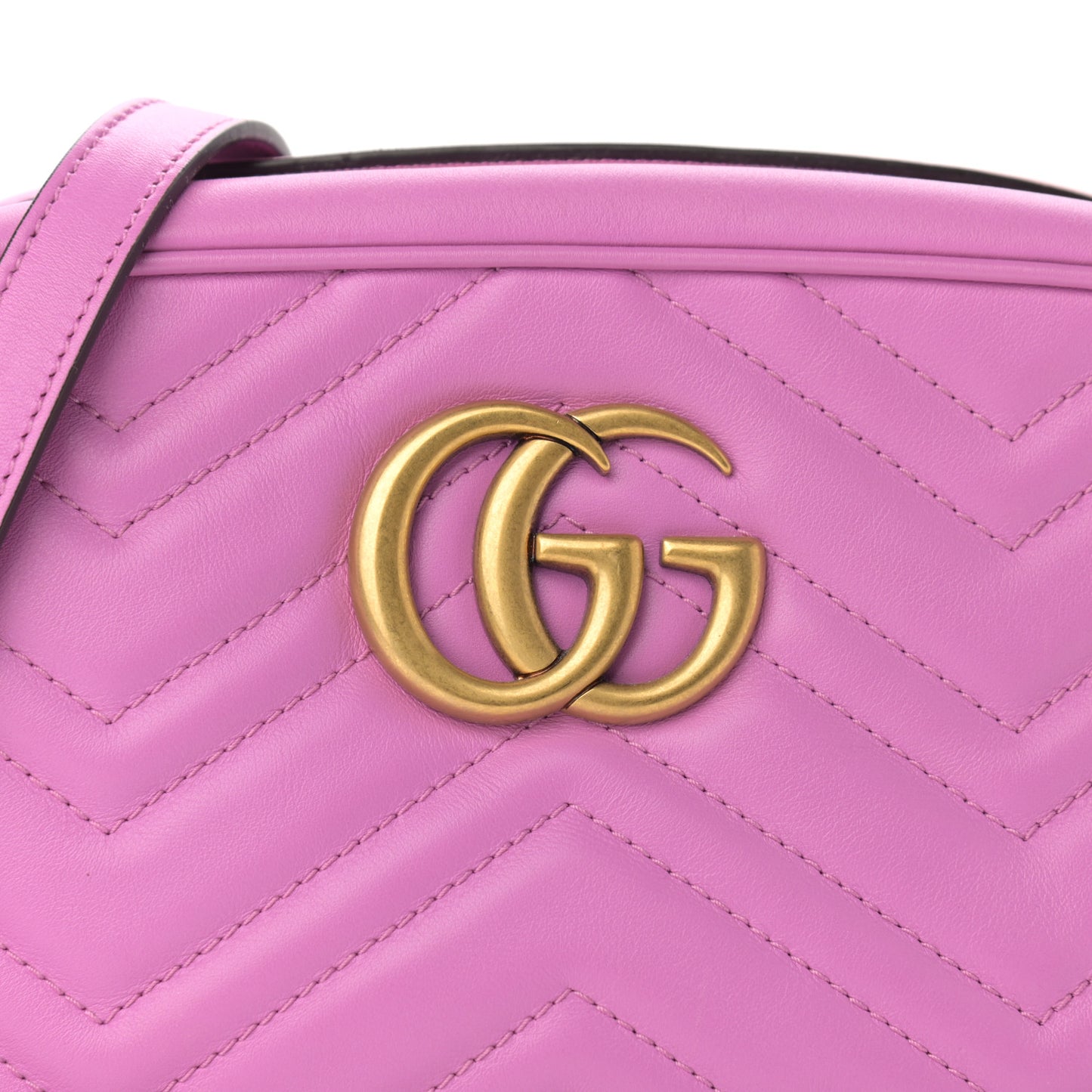 Calfskin Matelasse Small GG Marmont Chain Shoulder Bag Candy Mousse