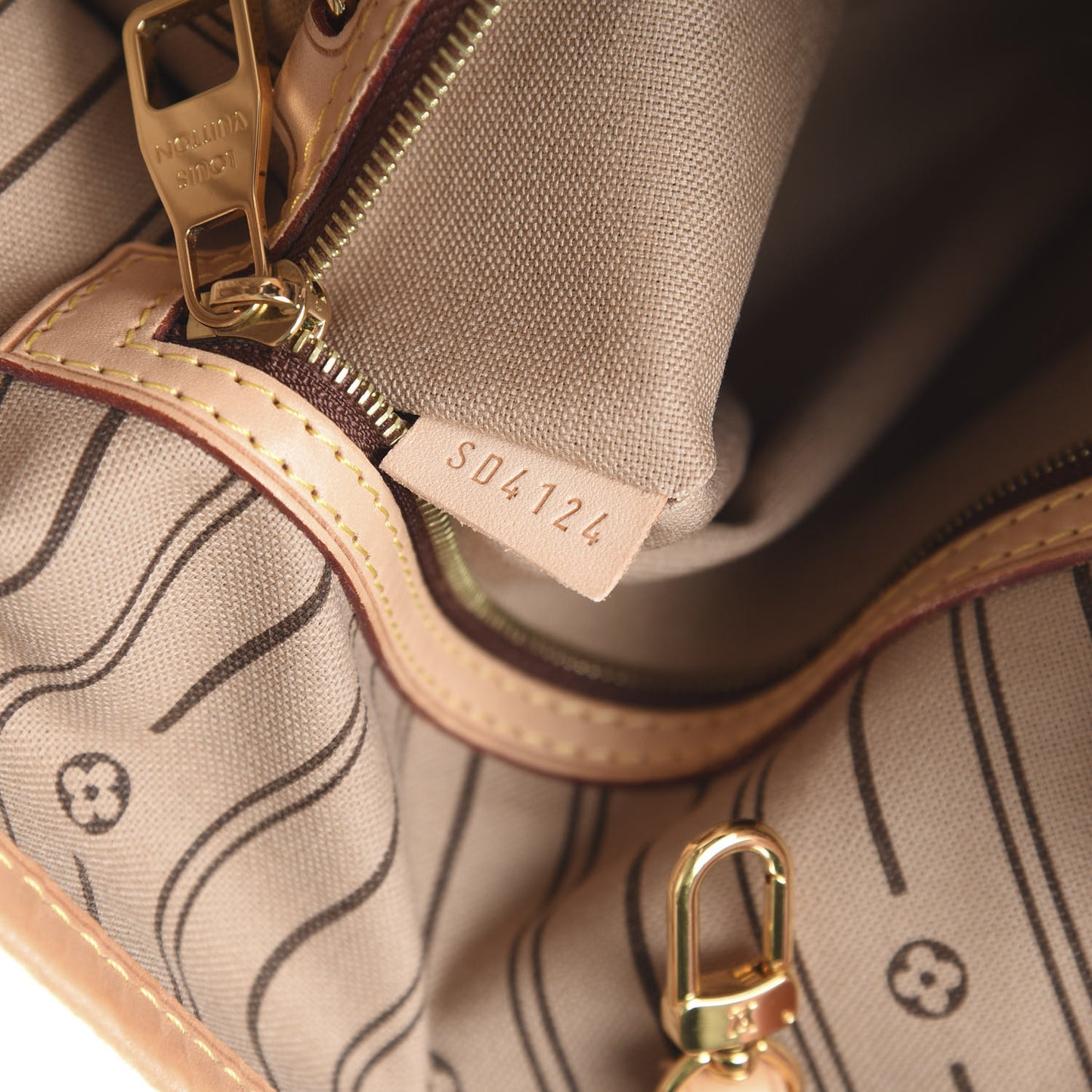 Monogram Delightful MM