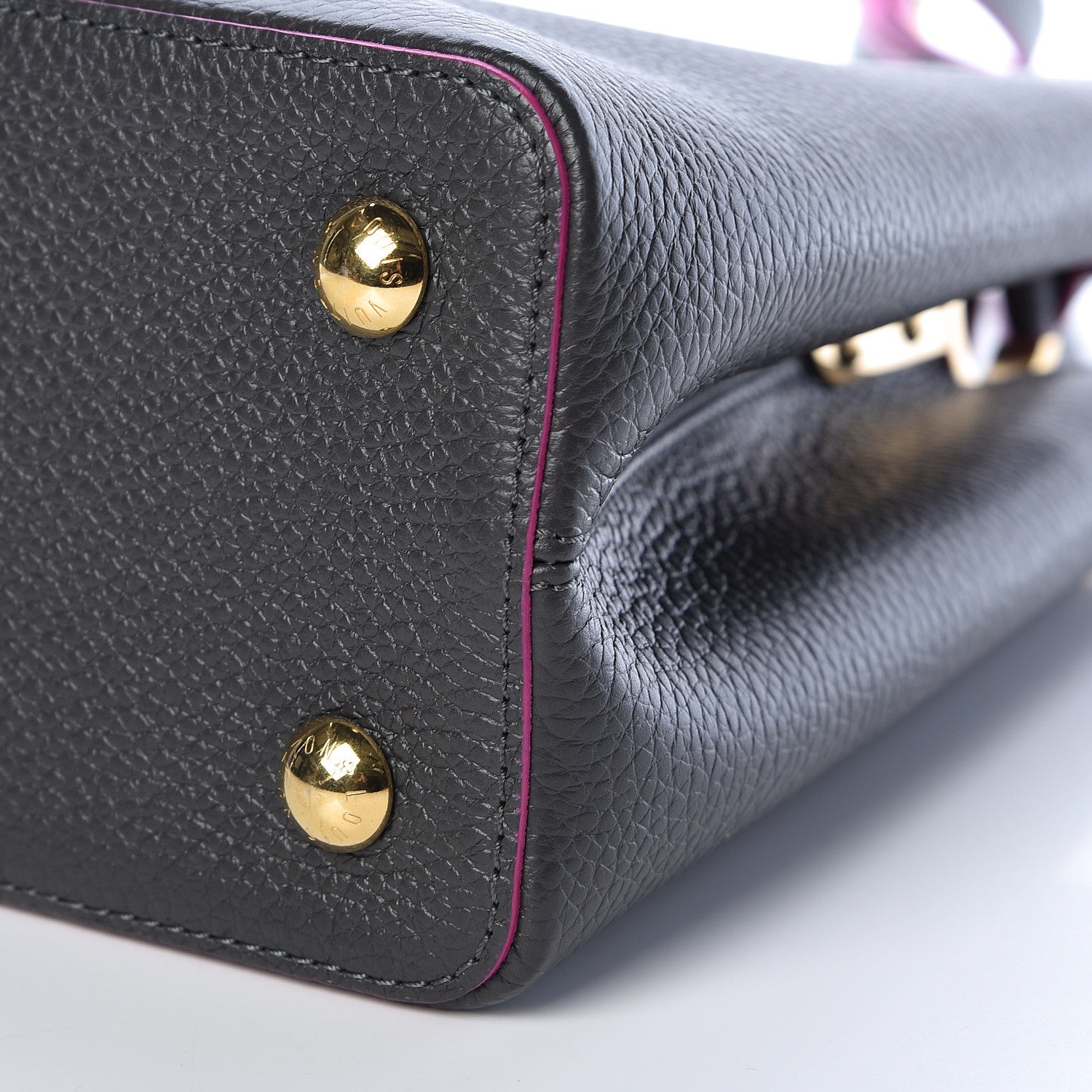Louis Vuitton Taurillon Capucines PM 9 of 9
