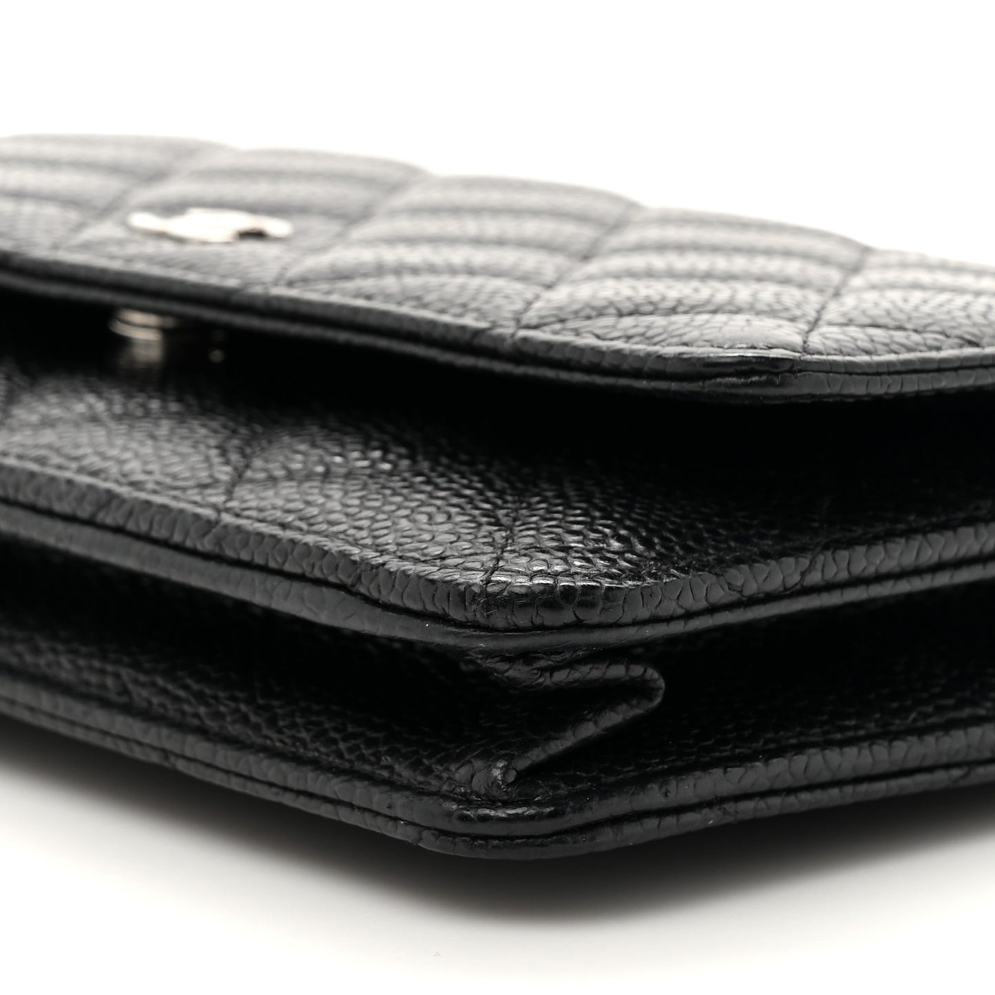 Caviar Quilted Wallet on Chain WOC Black