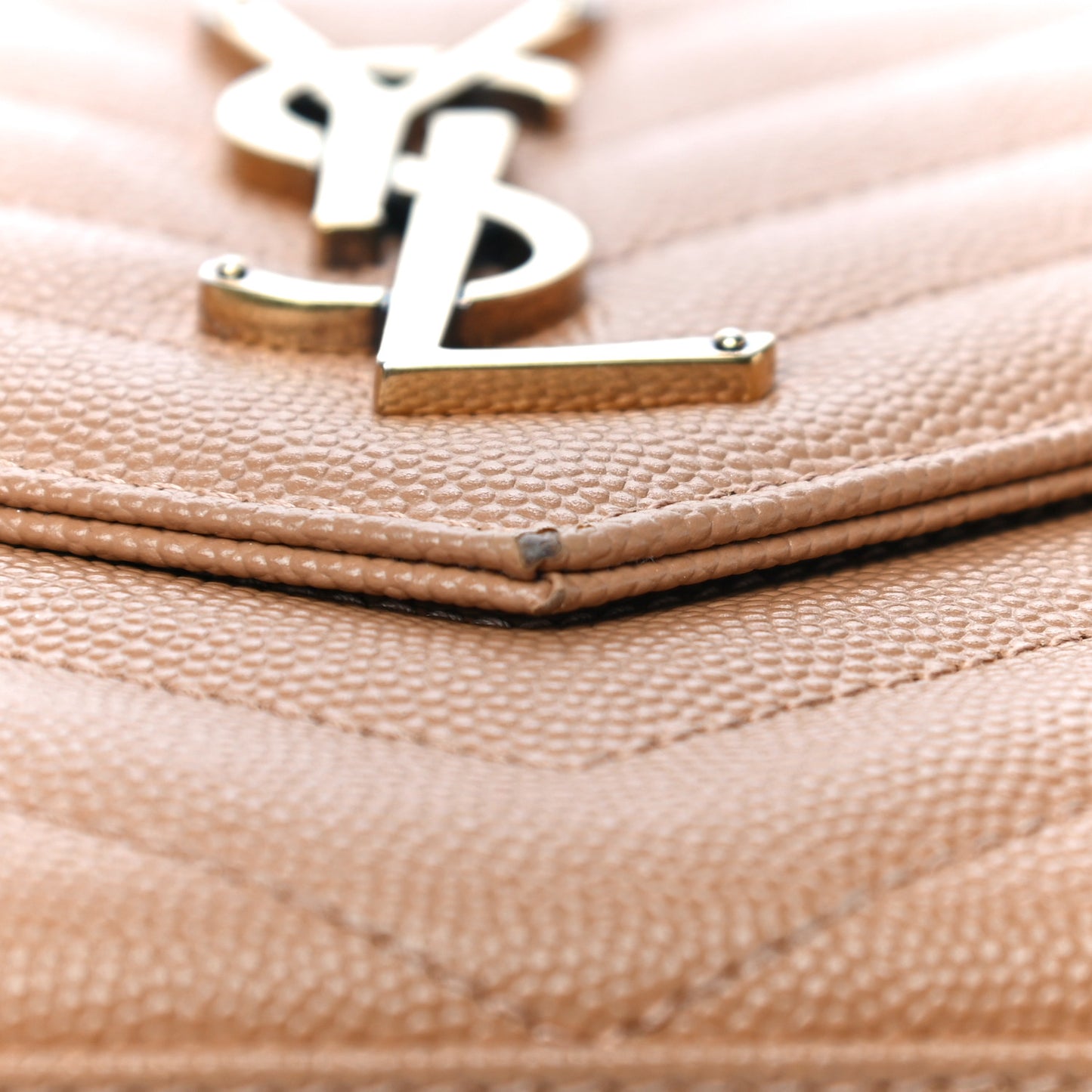 Grain De Poudre Matelasse Chevron Monogram Chain Wallet Dune