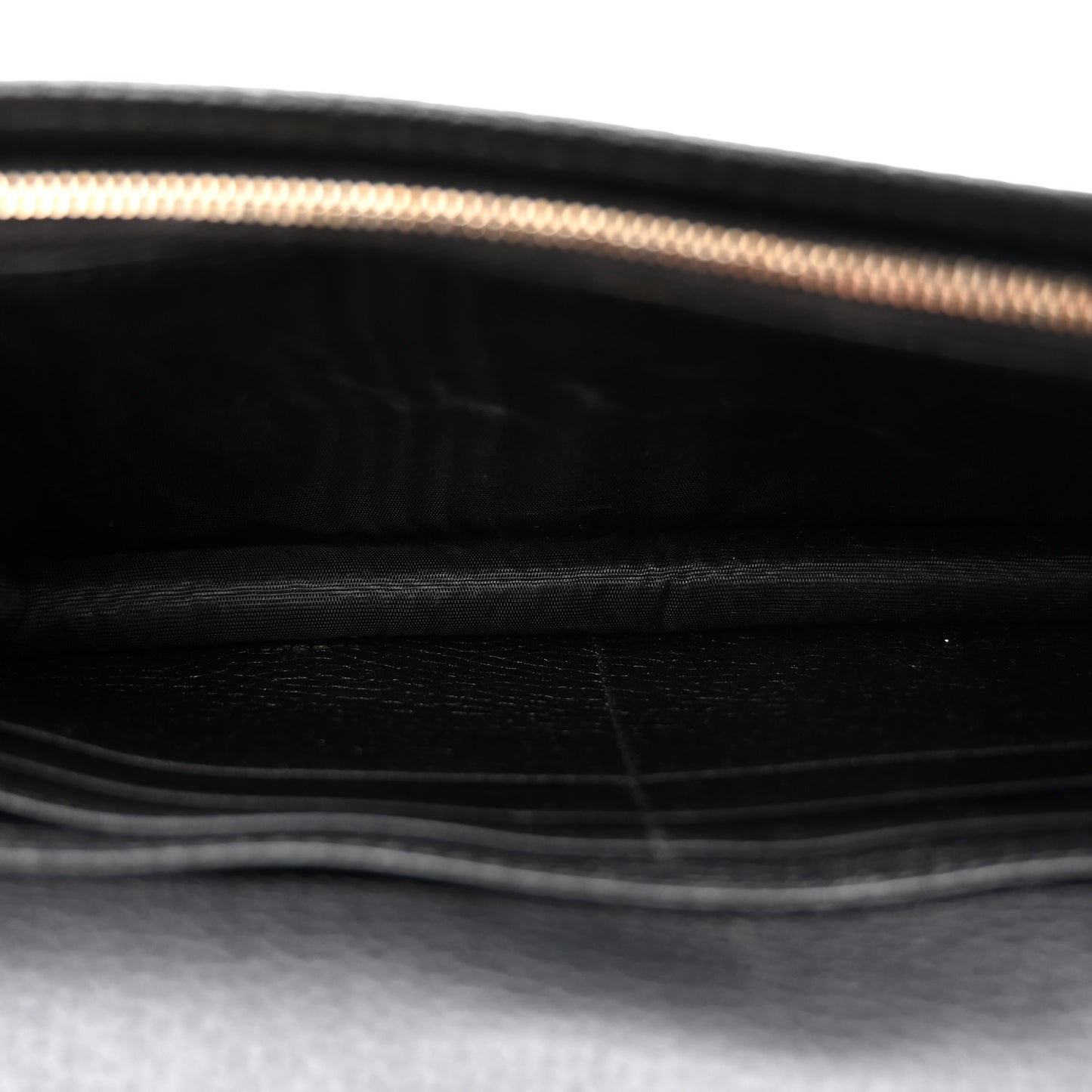 Pebbled Calfskin Soho Wallet On Chain Black