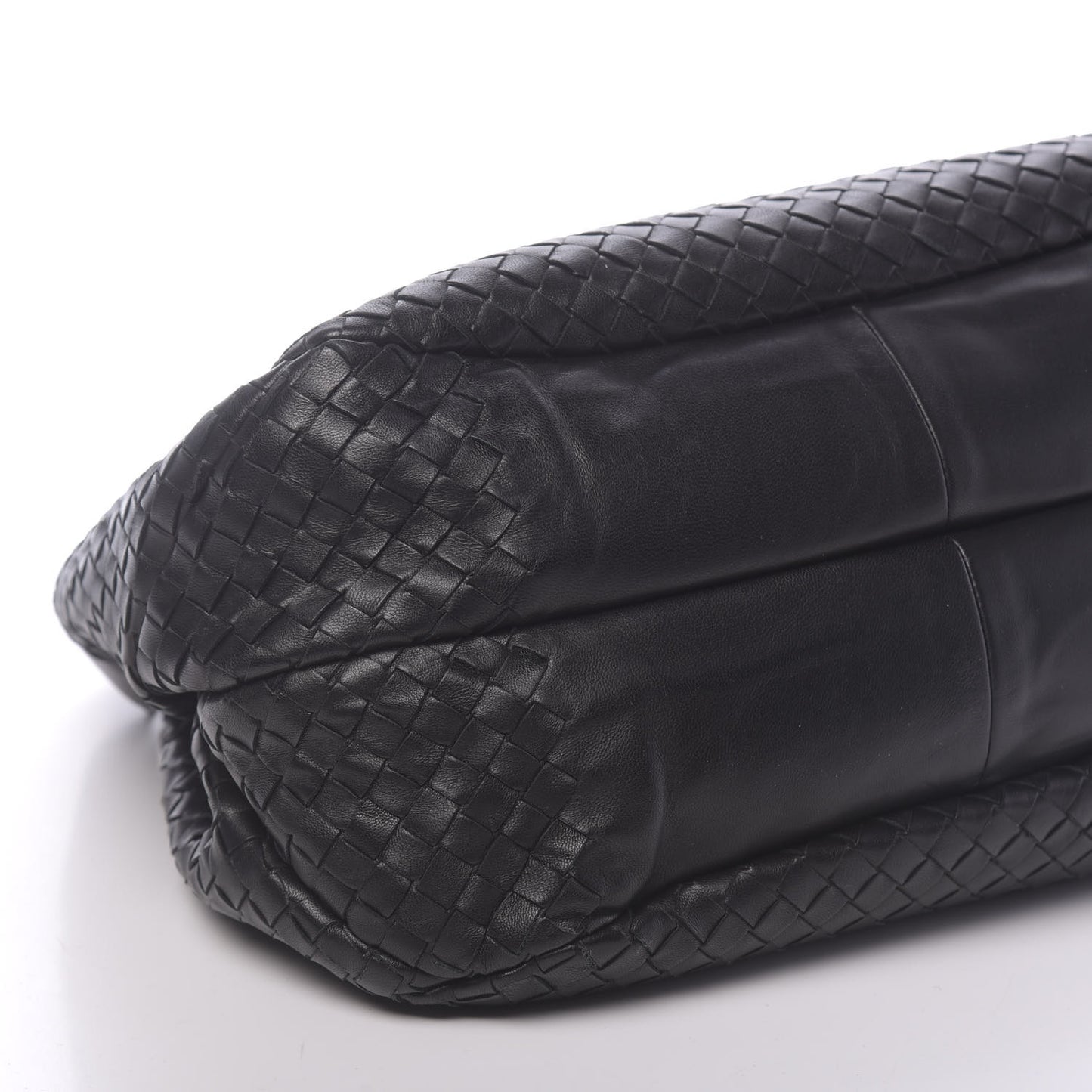 Nappa Intrecciato Medium Campana Black