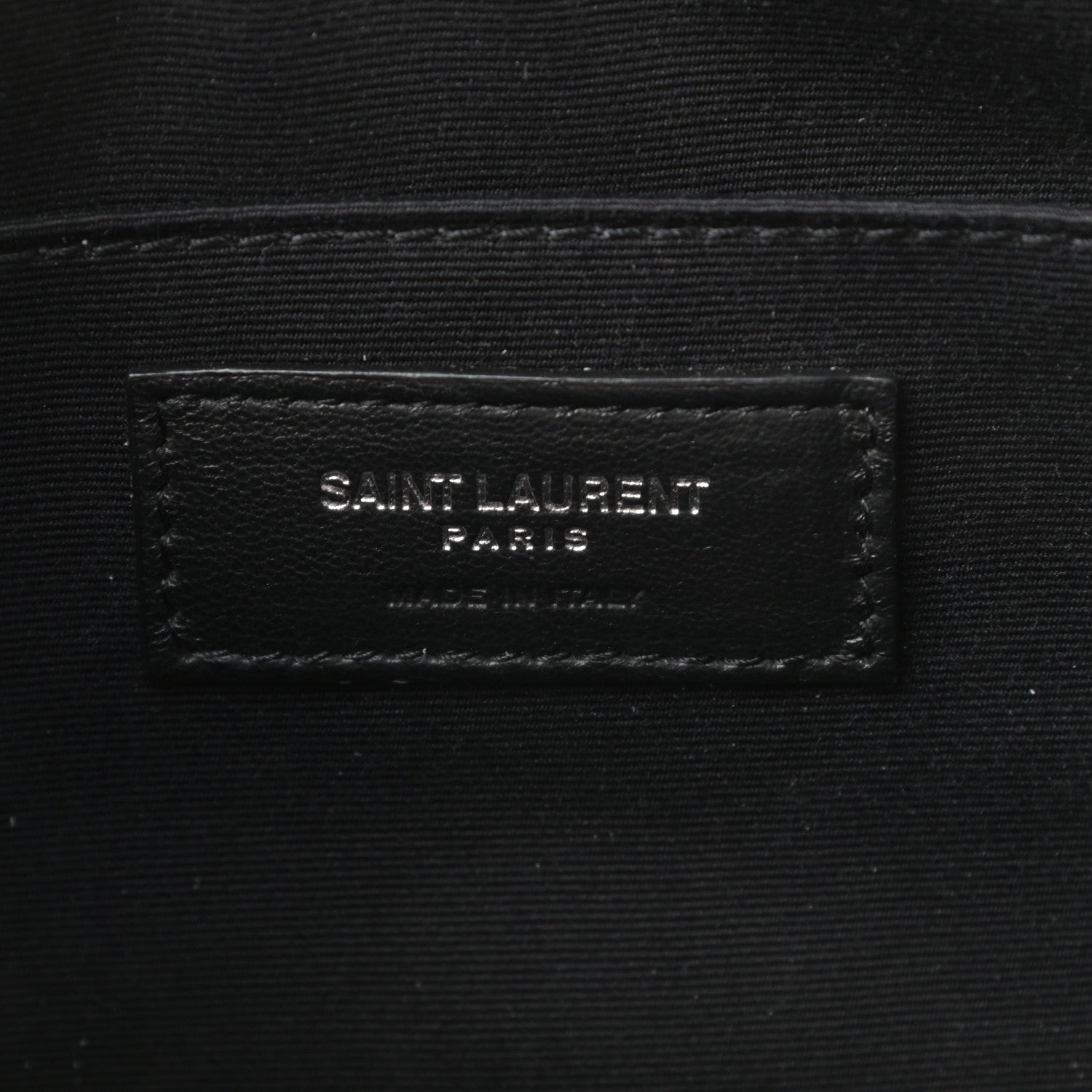 Saint Laurent Grain De Poudre Lips Print Medium Classic Monogram Camera Bag White Red 6 of 9