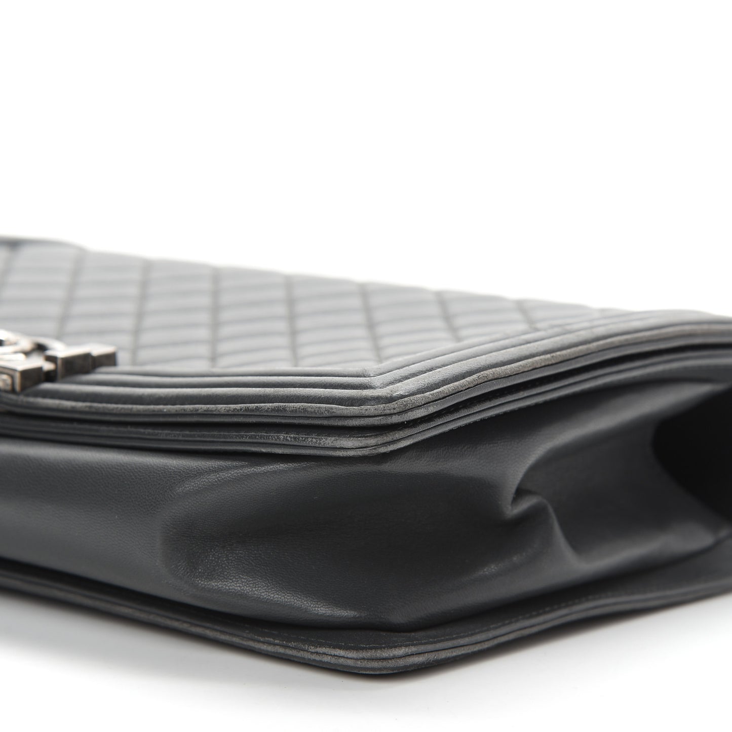 Lambskin Quilted New Medium Boy Flap Grey