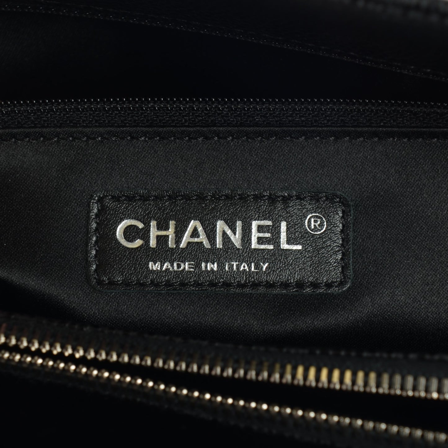 Caviar Quilted Grand Shopping Tote GST Black