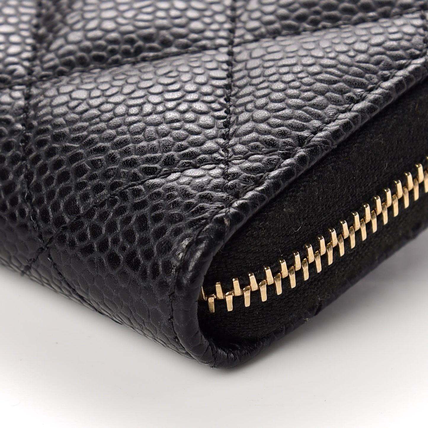 Caviar Quilted Zip Coin Purse Black