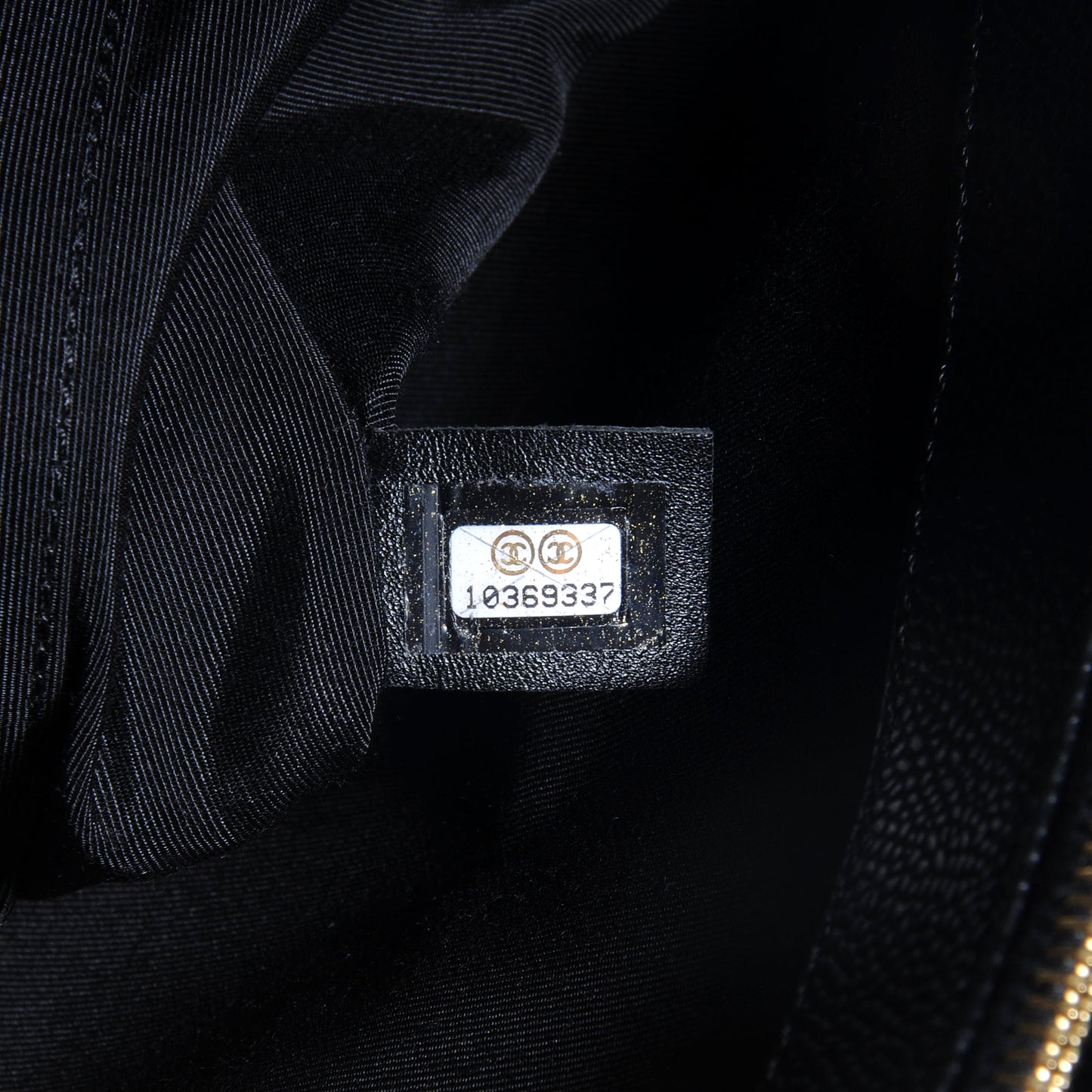 Caviar Grand Shopping Tote GST Black