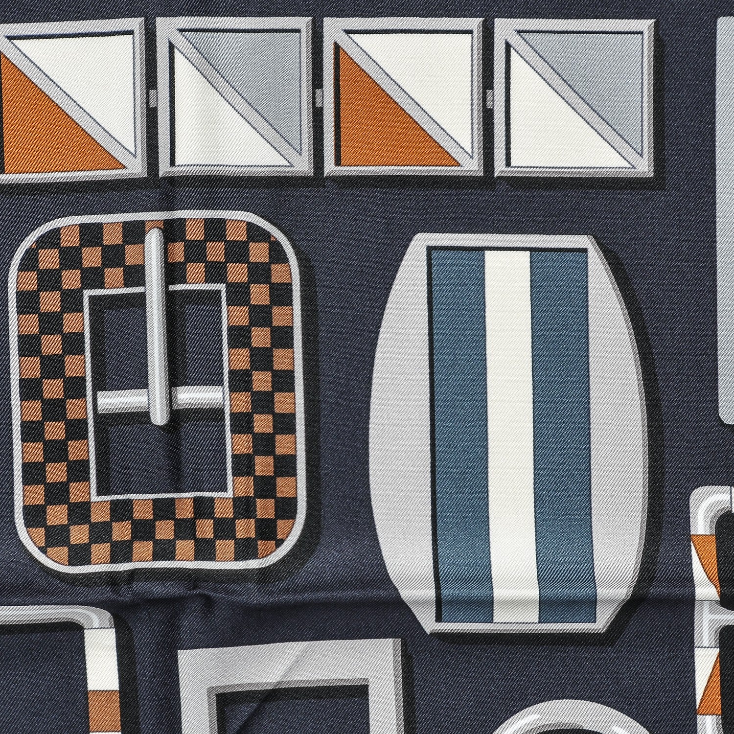 Hermes Silk Carré en Boucles Scarf 90 Black Gris Caramel 3 of 9