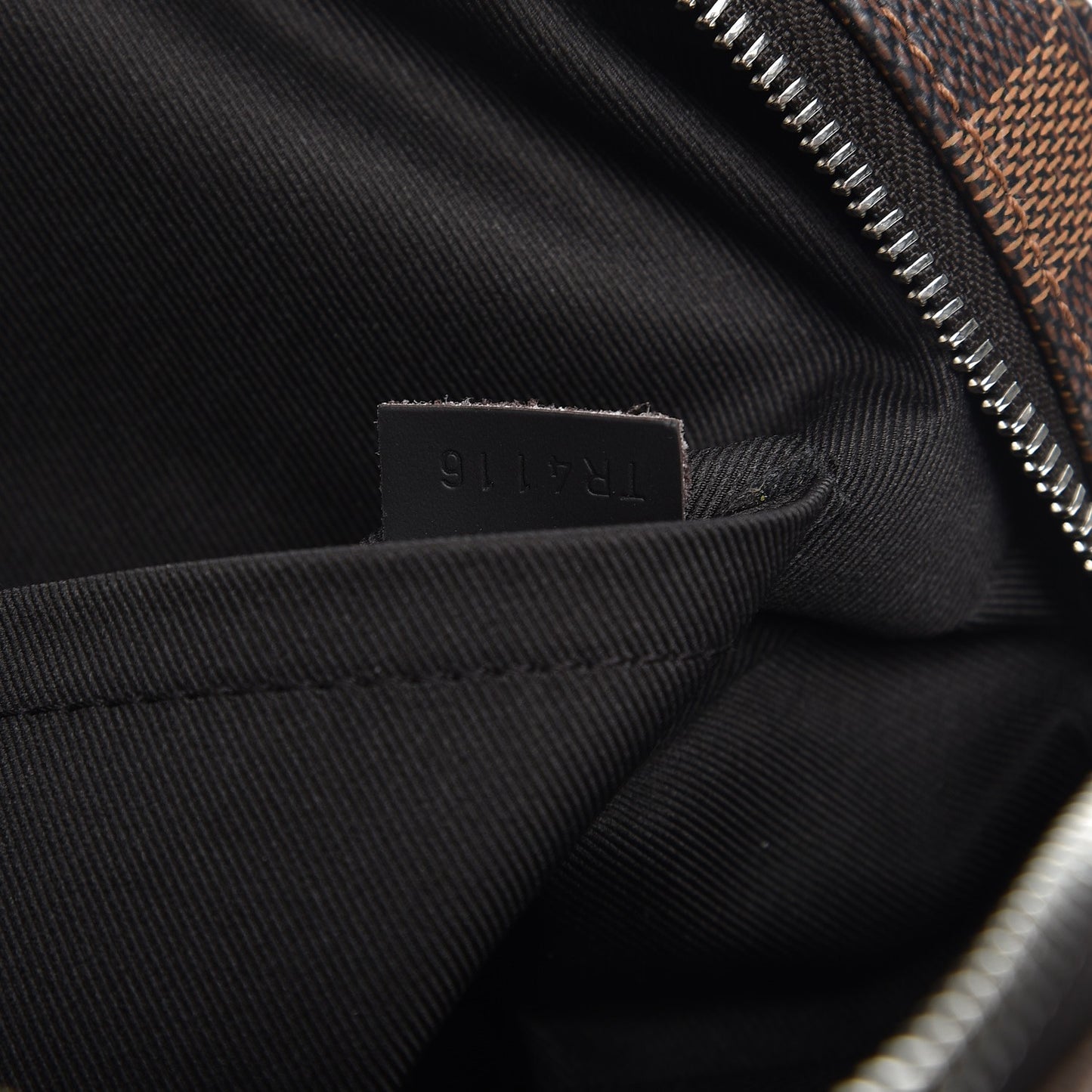 Damier Ebene Jake PM Messenger