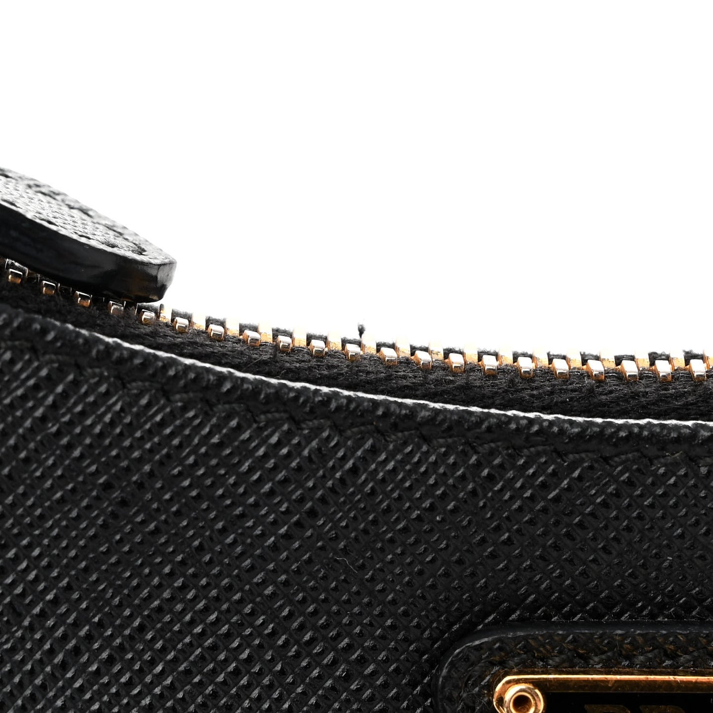 Saffiano Lux Re-Edition 2005 Shoulder Bag Black