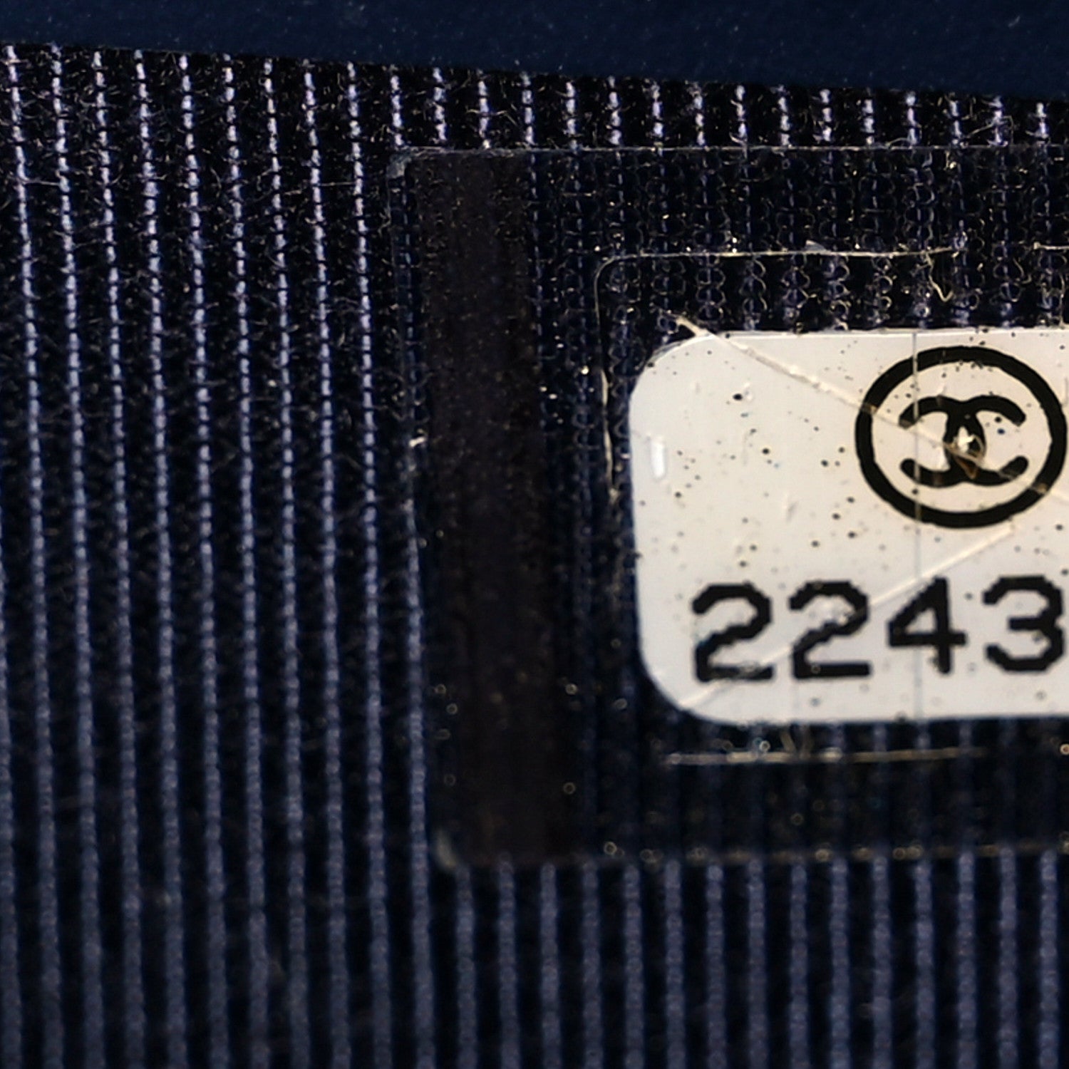Chanel Caviar Chevron Quilted Compact Flap Wallet Navy 8 of 9