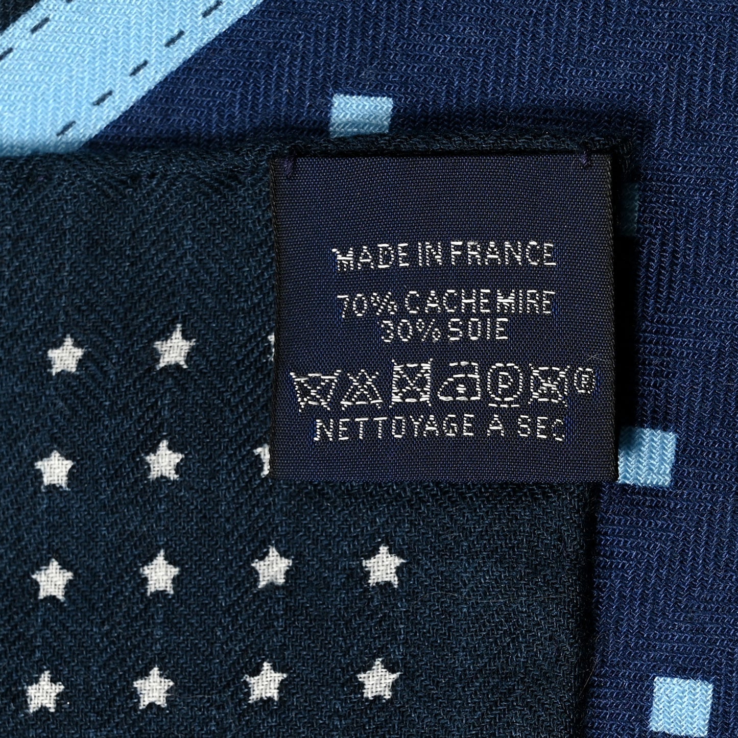 Silk Harnais De Cour Bandana Shawl 140 Marine Bleu Ciel