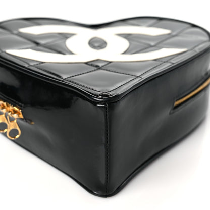 Chanel Patent Quilted CC Barbie Heart Vanity Case Black 10 of 13