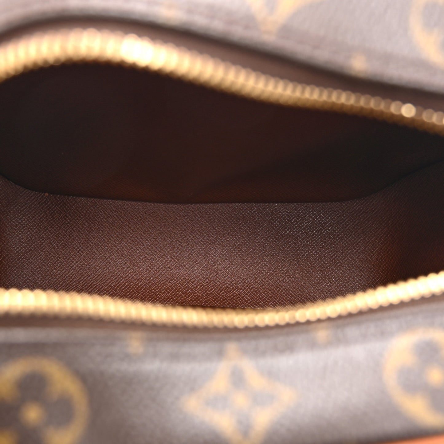 Monogram Blois