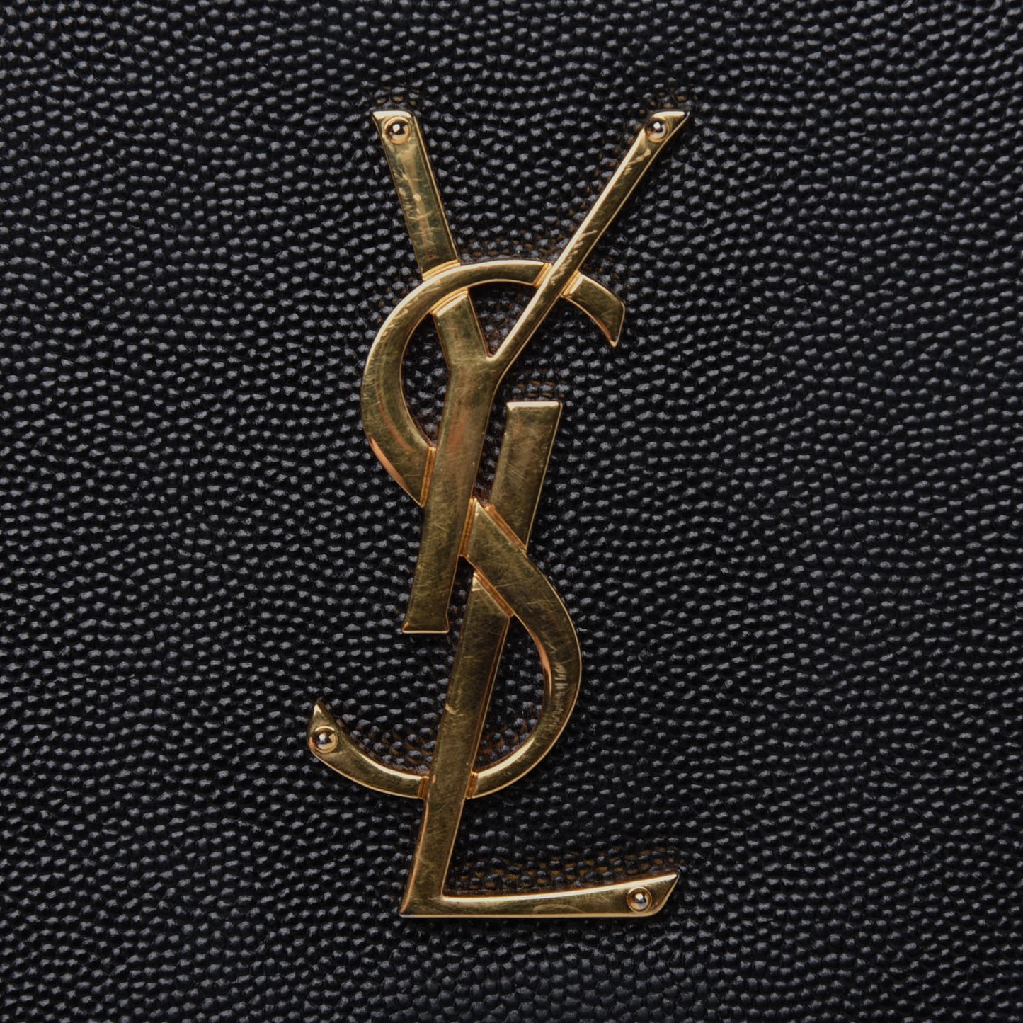Grain De Poudre Medium Classic Monogram Camera Bag Black
