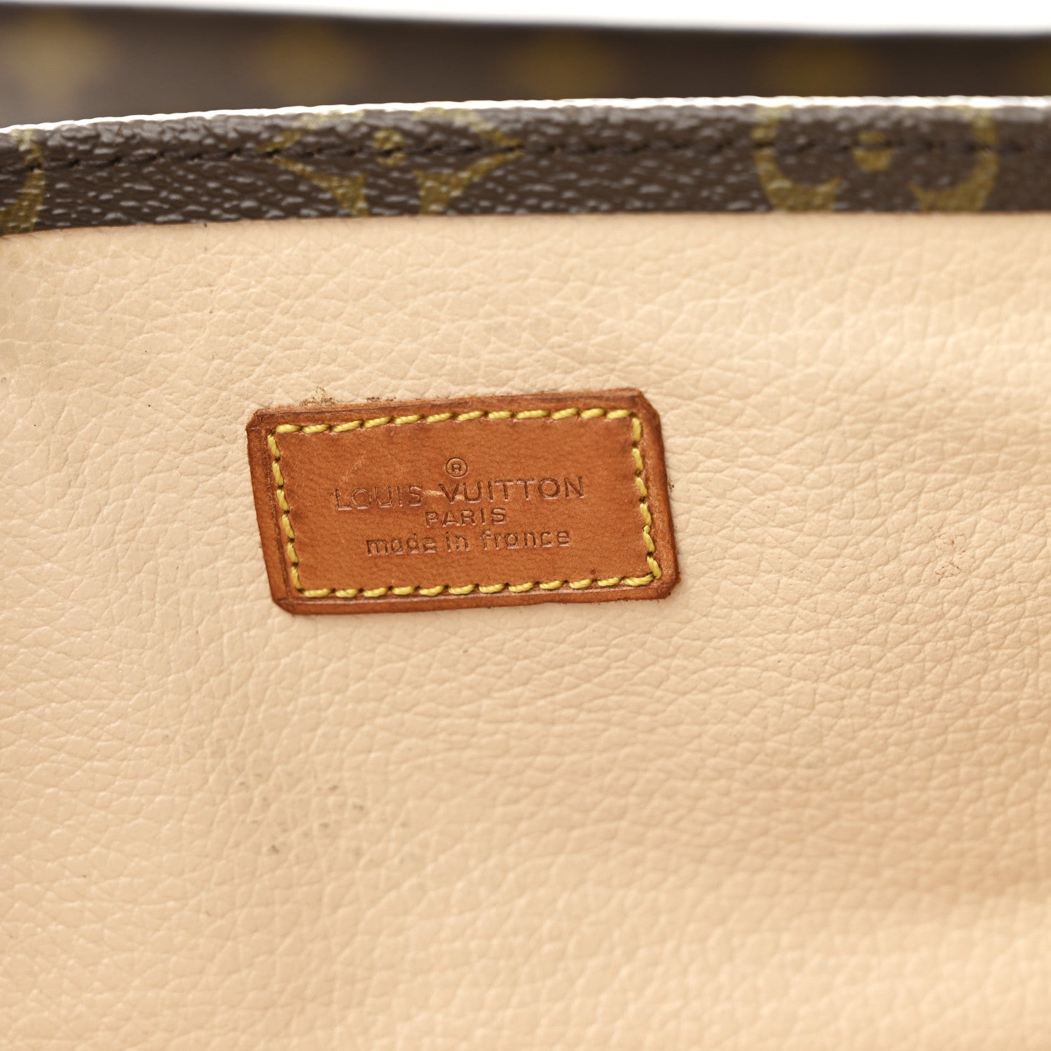 Louis Vuitton Monogram Sac Plat 6 of 11