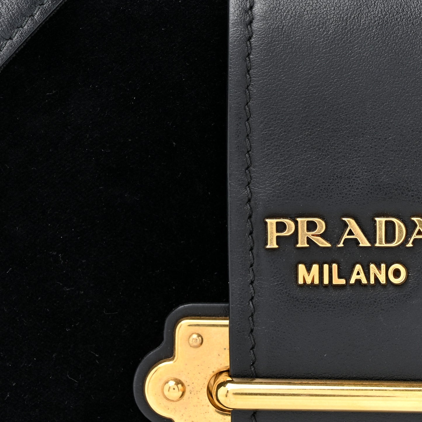 Velvet City Calfskin Cahier Bag Black
