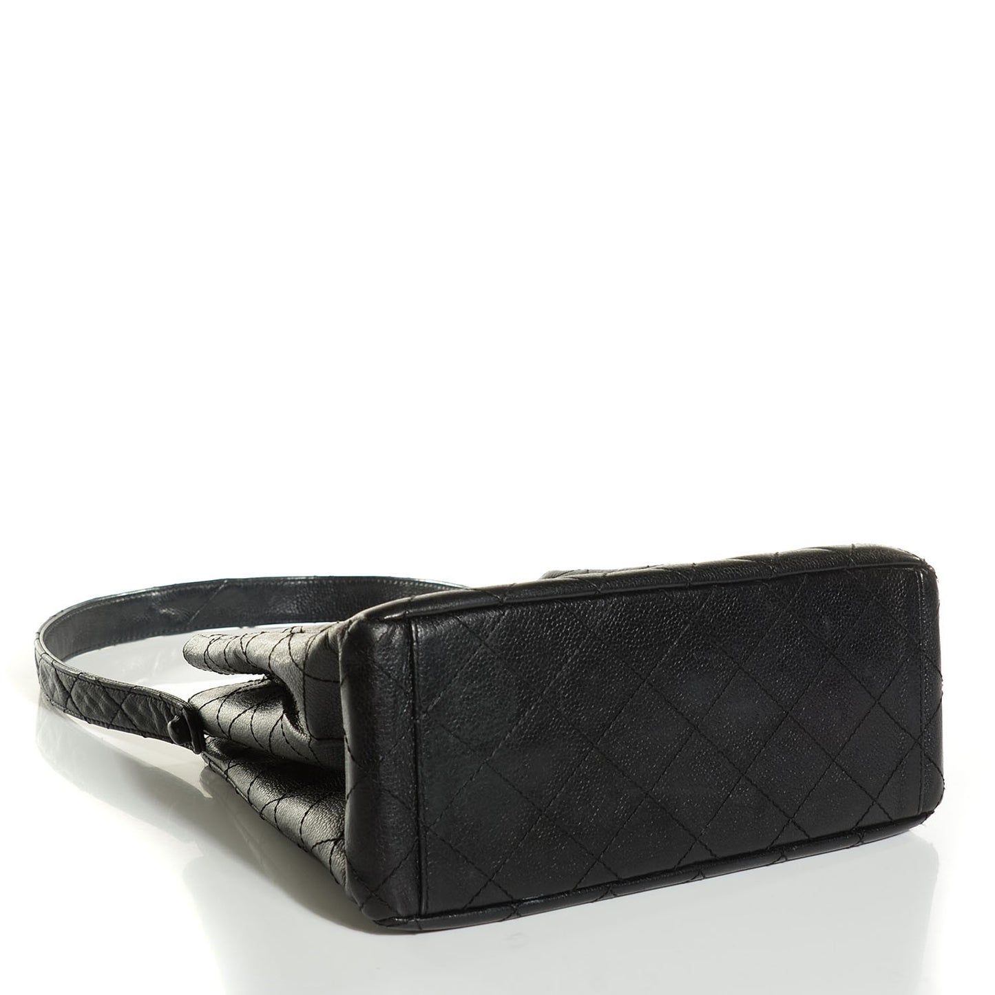 Caviar Quilted Shoulder Bag Black