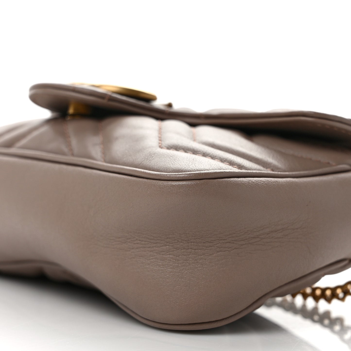 Calfskin Matelasse Super Mini GG Marmont Shoulder Bag Porcelain Rose