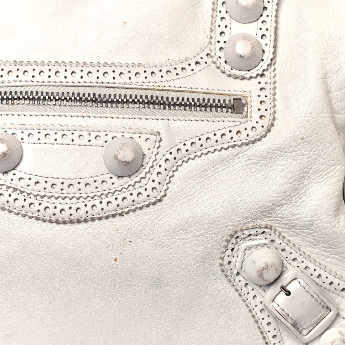 Agneau Giant Brogues Hardware Mid Day White