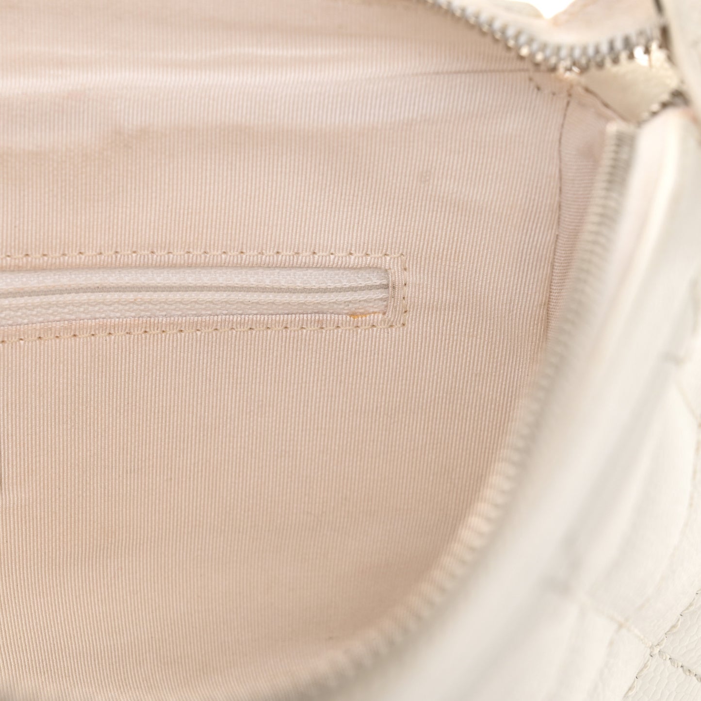 Caviar Quilted Timeless CC Shoulder Bag White