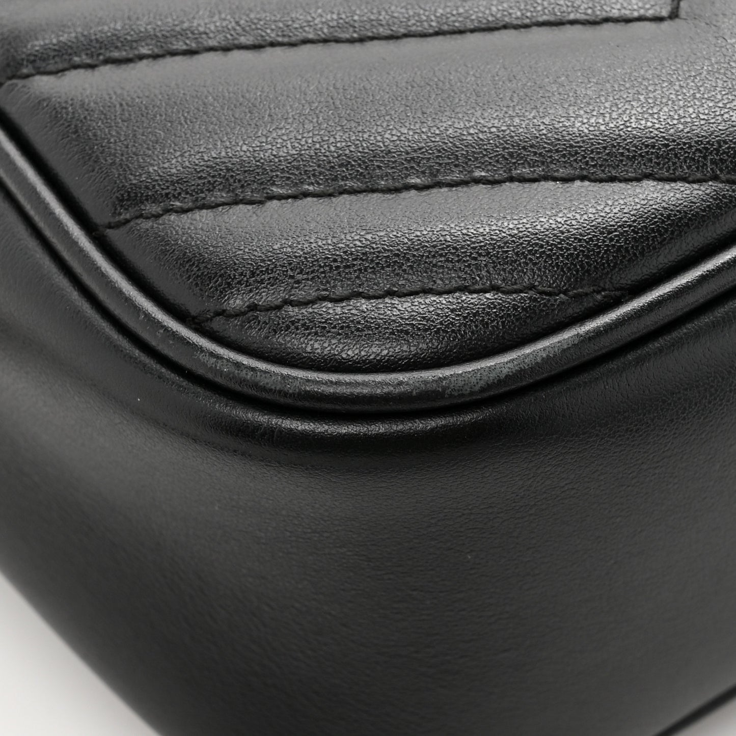 Calfskin Matelasse Small GG Marmont Chain Shoulder Bag Black
