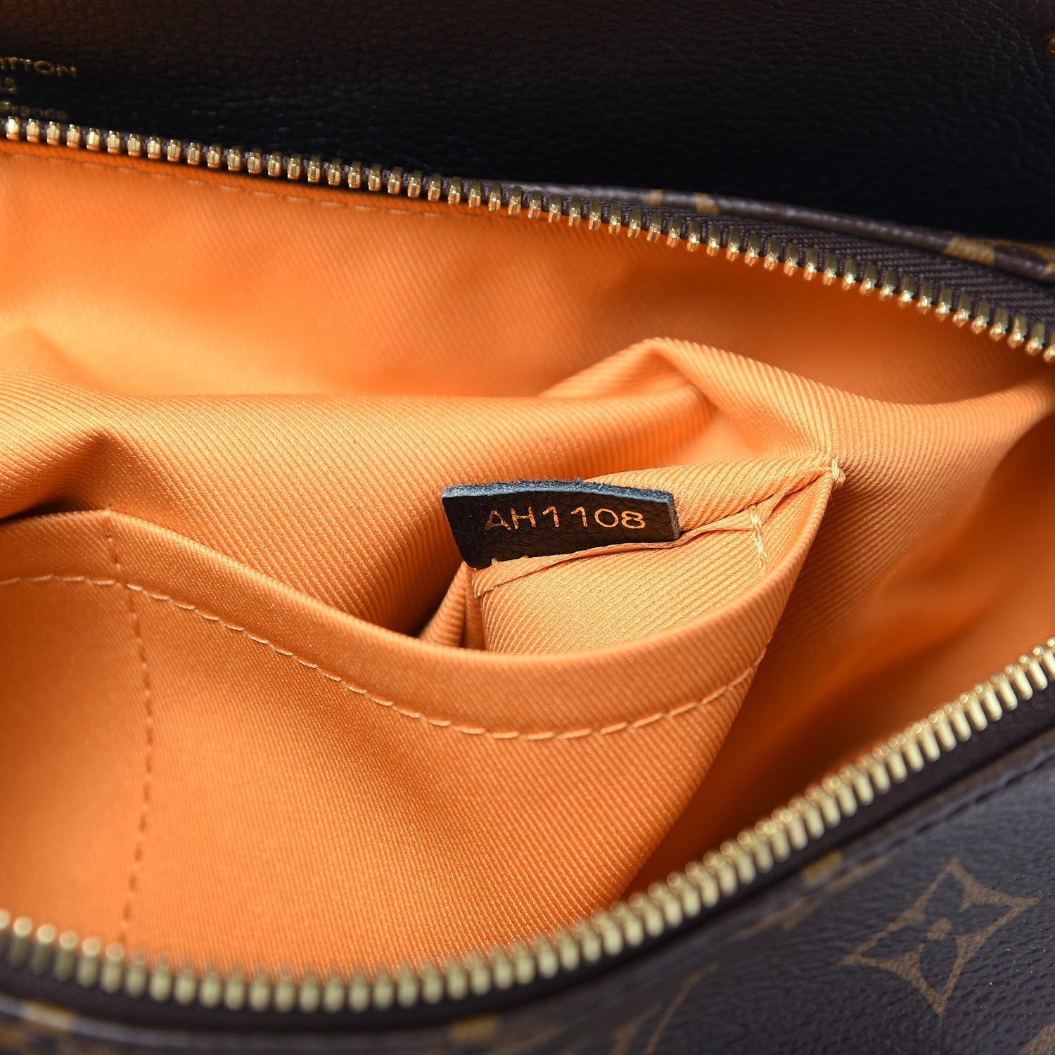 Louis Vuitton Monogram Manhattan NM Black 6 of 9