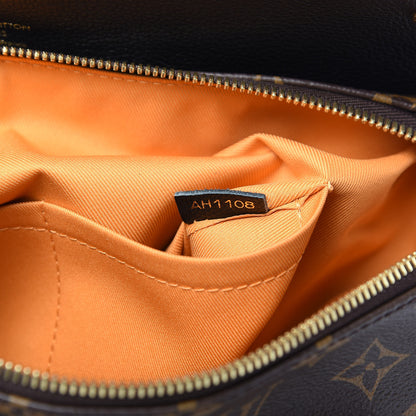 Louis Vuitton Monogram Manhattan NM Black 6 of 9