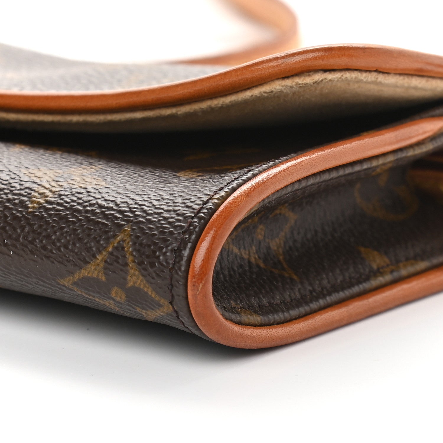 Louis Vuitton Monogram Pochette Twin PM 9 of 9